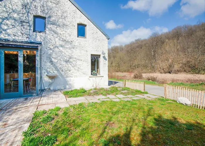 In With Garden * Philippeville